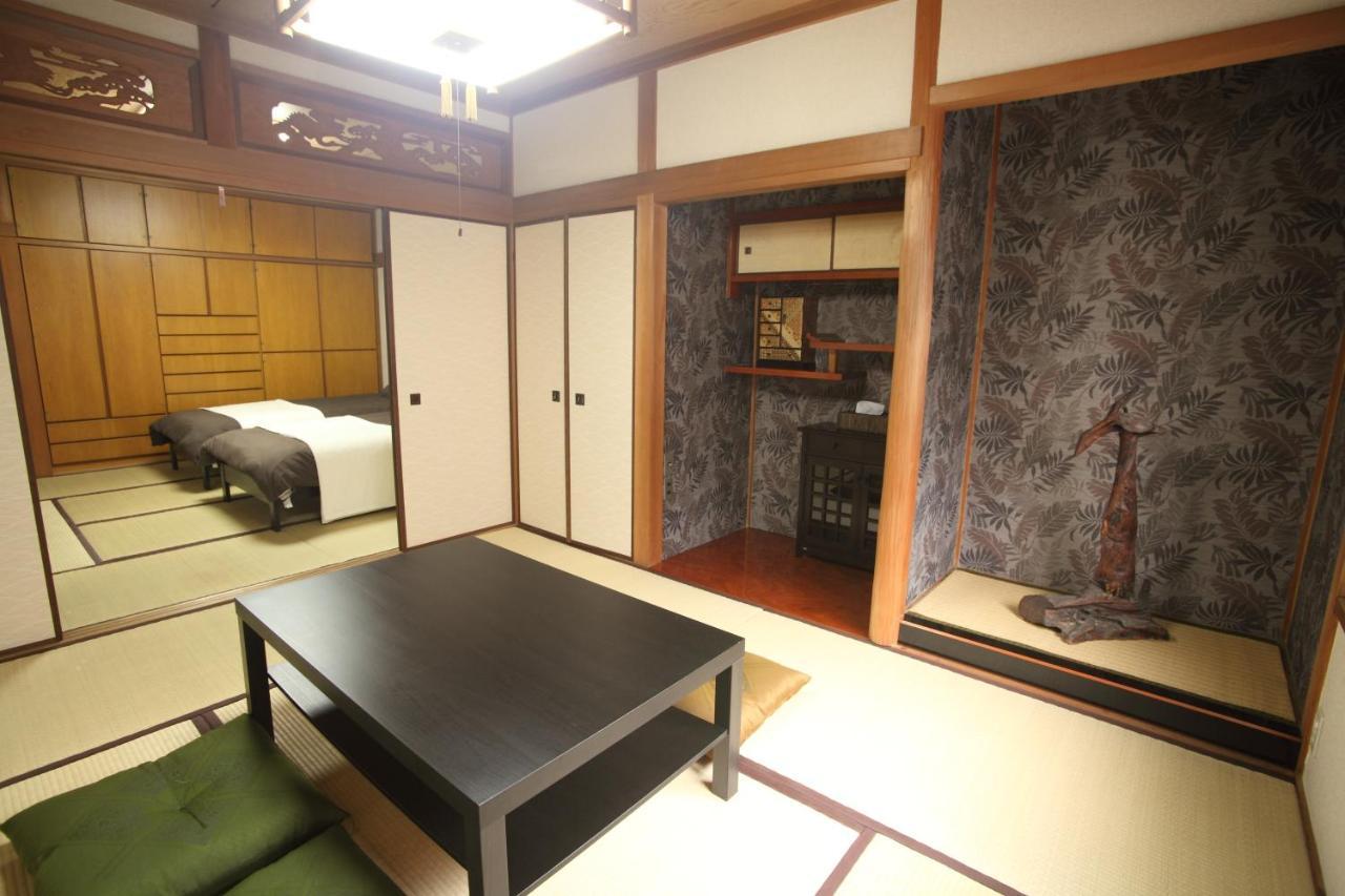 Guest House Futaba Osaka Buitenkant foto