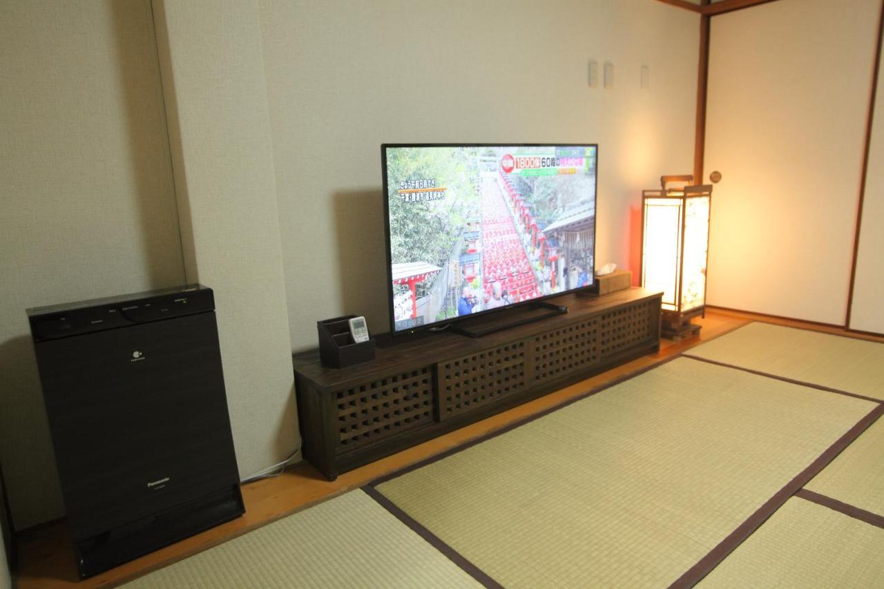 Guest House Futaba Osaka Buitenkant foto